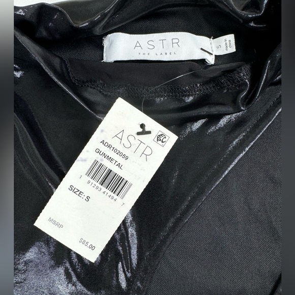 NWT ASTR The Cut Out Patent Long Sleeve Faux Wrap Mini Dress Small - Picture 5 of 16